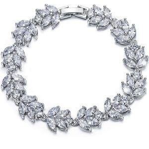 Flower Set Diamond Bracelet